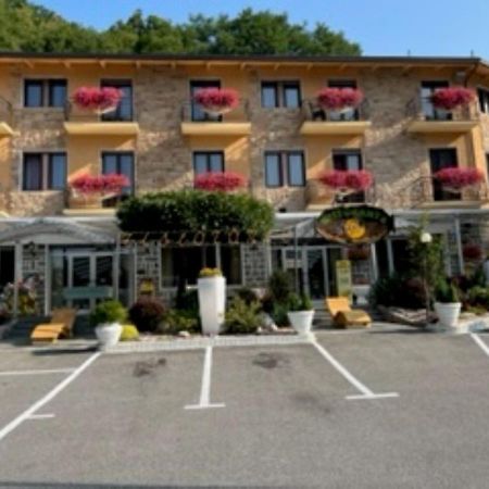 Hotel Iscla Edolo Exterior foto